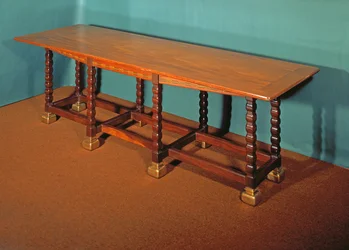 Konsolentisch, entworfen 1892-96